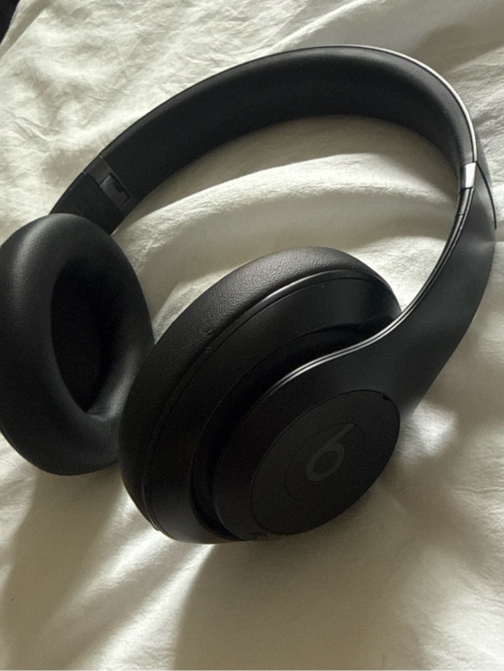 Beats Studio Pro Wireless Over-Ear Headphones — Black